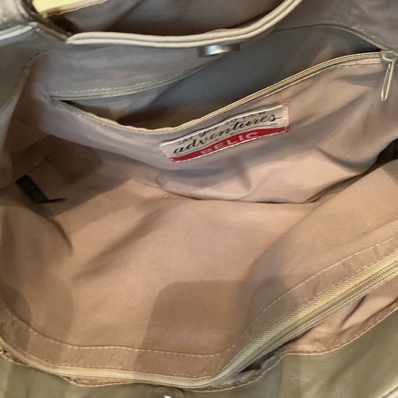 Relic Handbag - Picture 7 of 8
